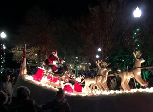 Georgetown "Reverse" Christmas Parade