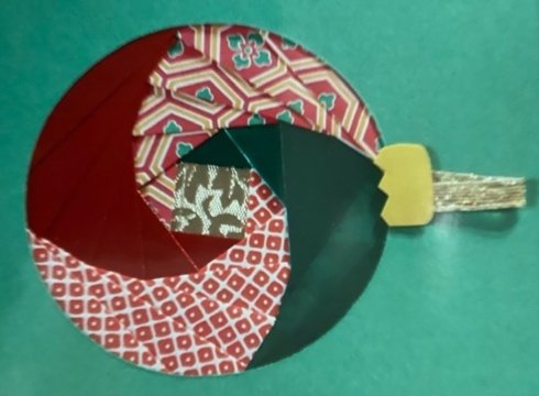 Iris Paper Folding Christmas Cards with Pauline Powell