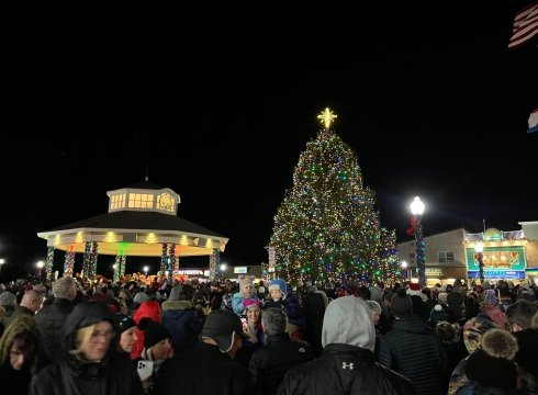 Rehoboth Beach Holiday Tree Lighting