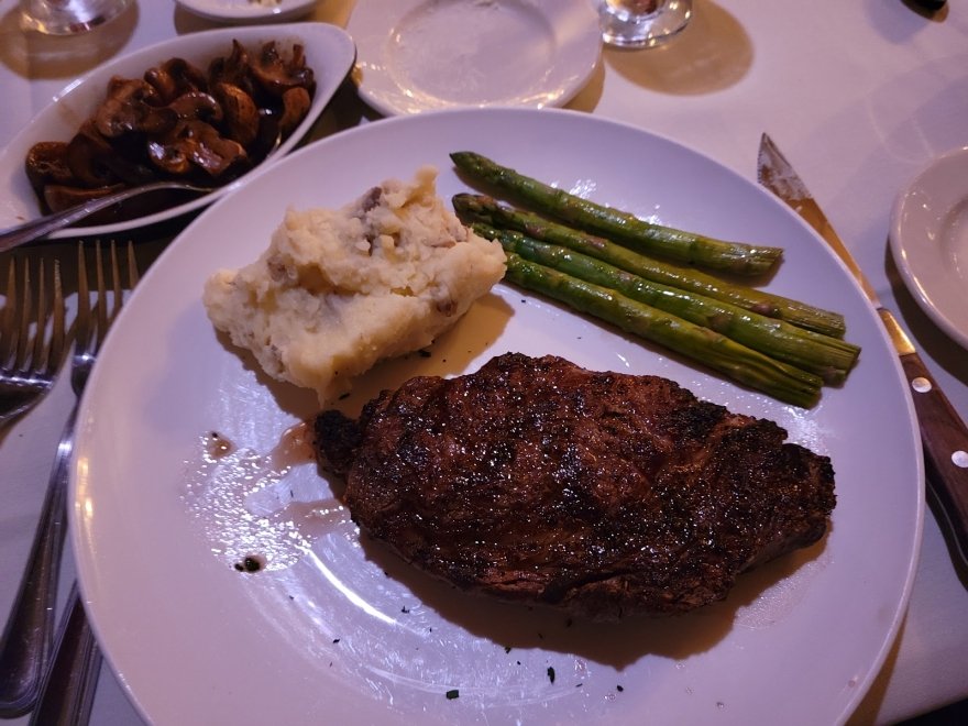 1776 Steakhouse