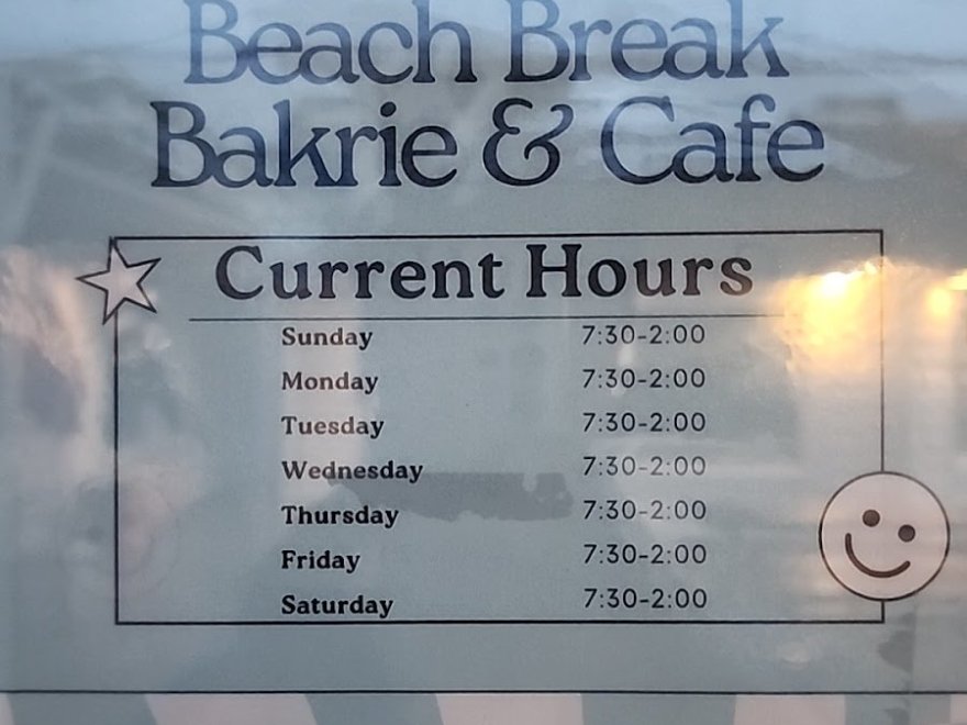 Beach Break Bakrie & Cafe