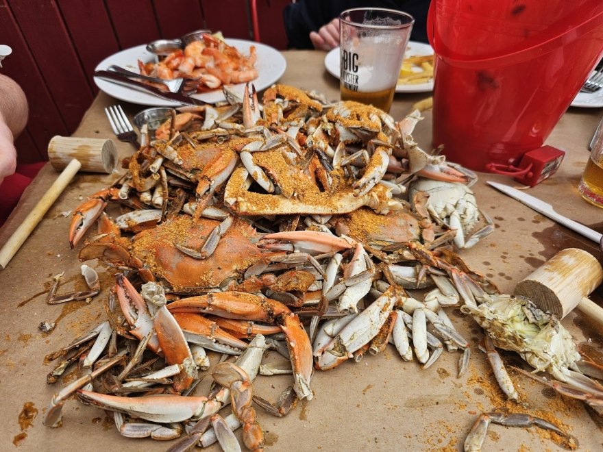 Claws Seafood House