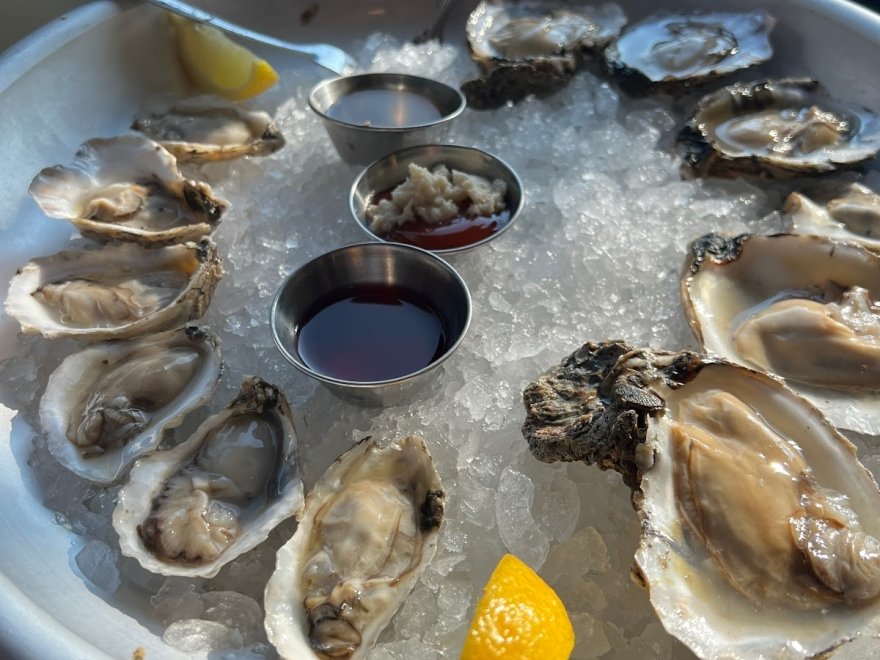 Fins Ale House & Raw Bar - Bethany Beach