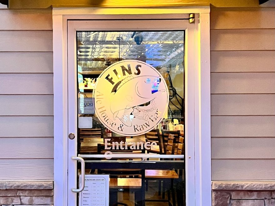 Fins Ale House & Raw Bar - Bethany Beach