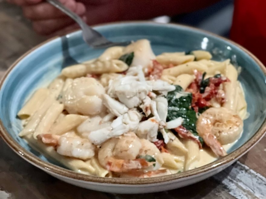 Fins Ale House & Raw Bar - Bethany Beach
