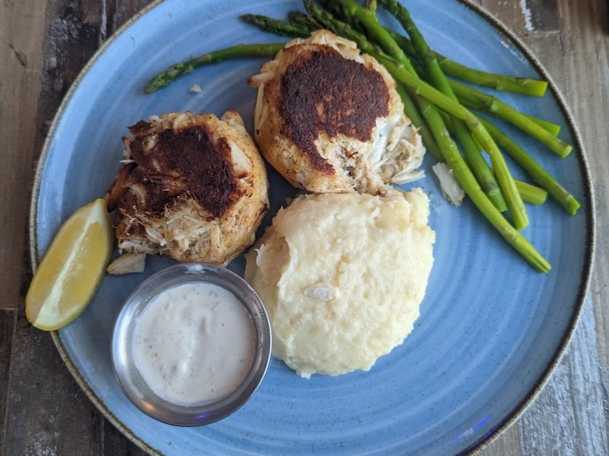 Fins Ale House & Raw Bar - Bethany Beach