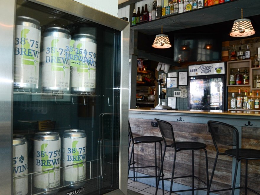 Gary's Dewey Beach Grill / 38-75 Brewing