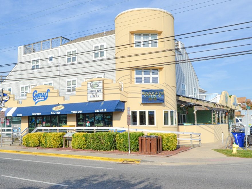 Gary's Dewey Beach Grill / 38-75 Brewing