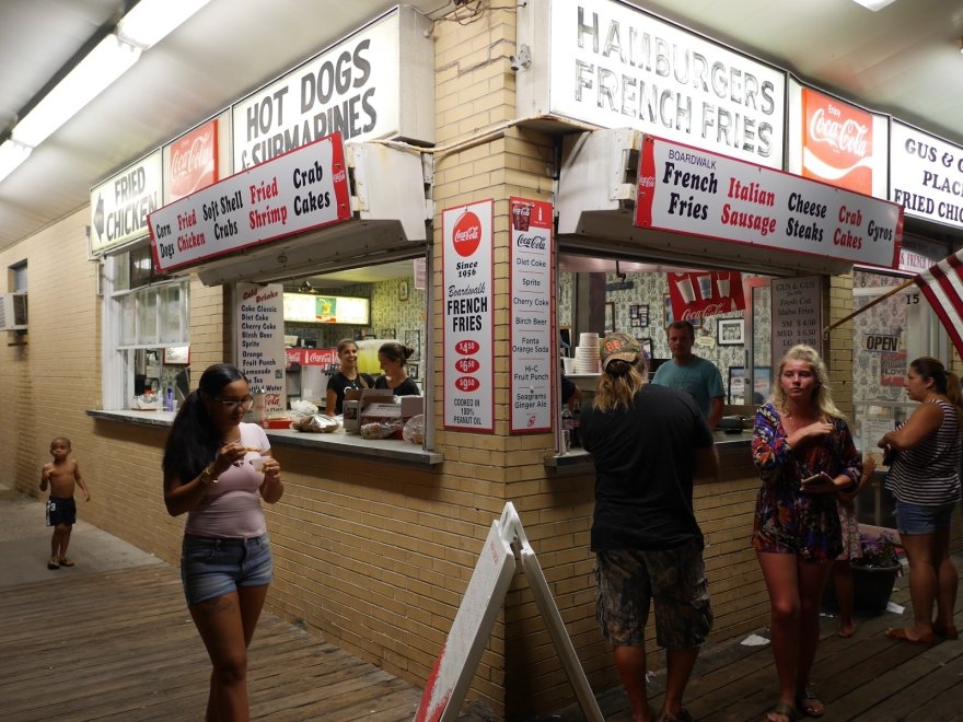 Gus & Gus Place