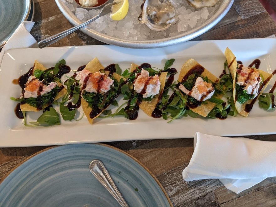Fins Ale House & Raw Bar