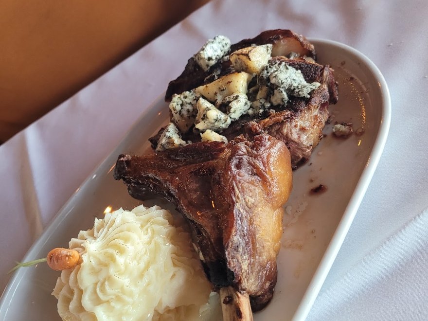 Harvest Tide Steakhouse Restaurant