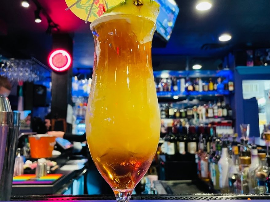 Freddies Beach Bar - Rehoboth Beach