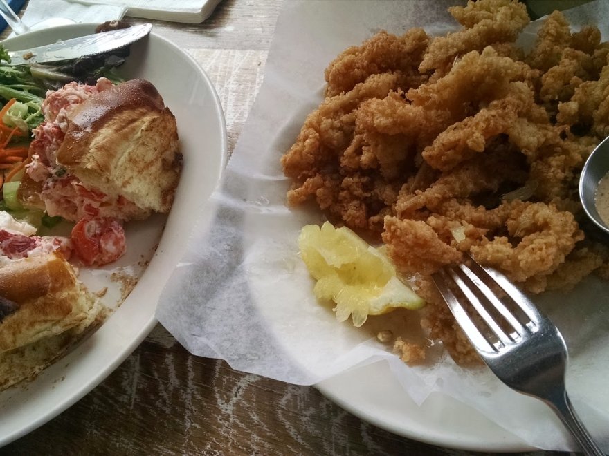 Henlopen City Oyster House