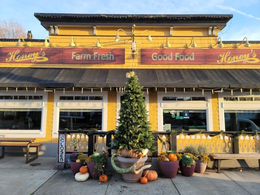 Honeys Farm Fresh Gourmet Kitchen Breakfast&Lunch