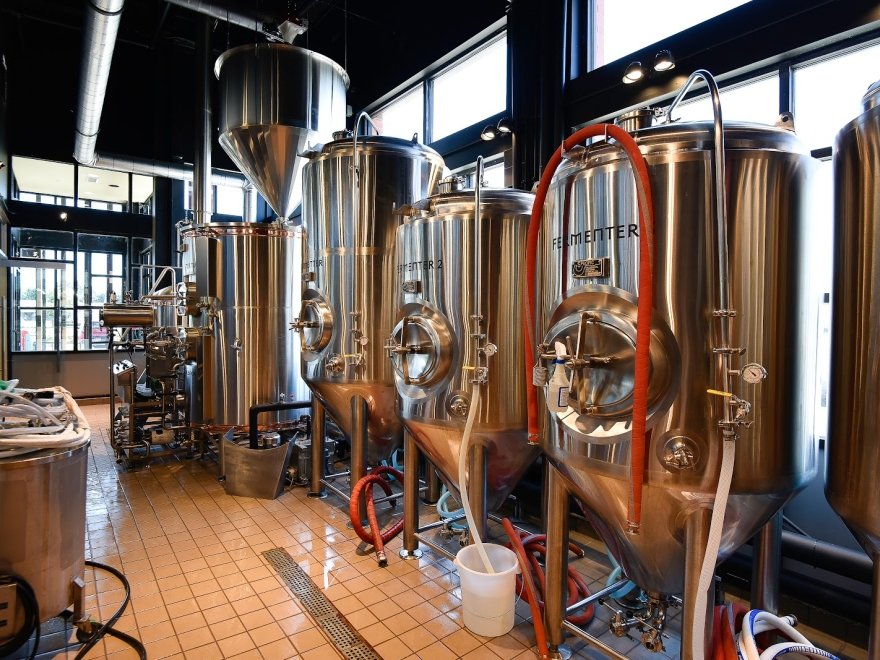 Iron Hill Brewery & Restaurant