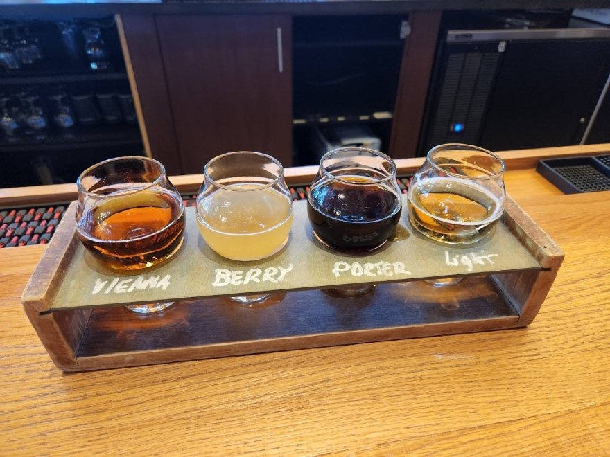 Iron Hill Brewery & Restaurant