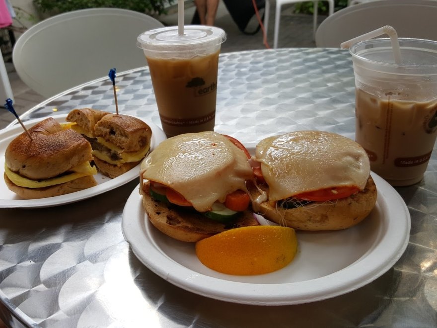 Lori's Cafe