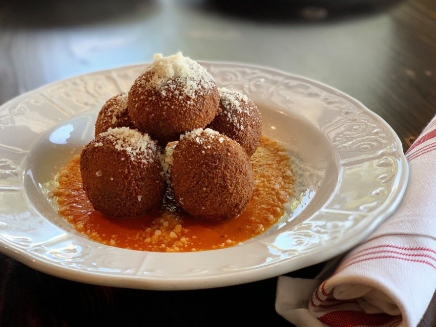 Lupo Italian Kitchen