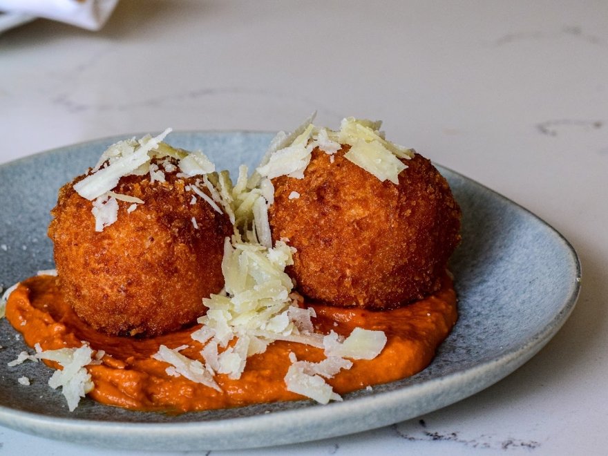 Lupo Italian Kitchen
