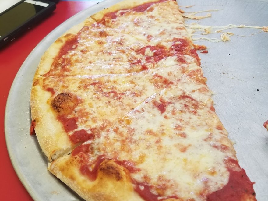 Mama Maria's Restaurant and Beach Bar