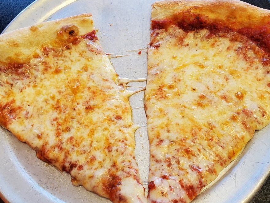 Milanos Pizzeria