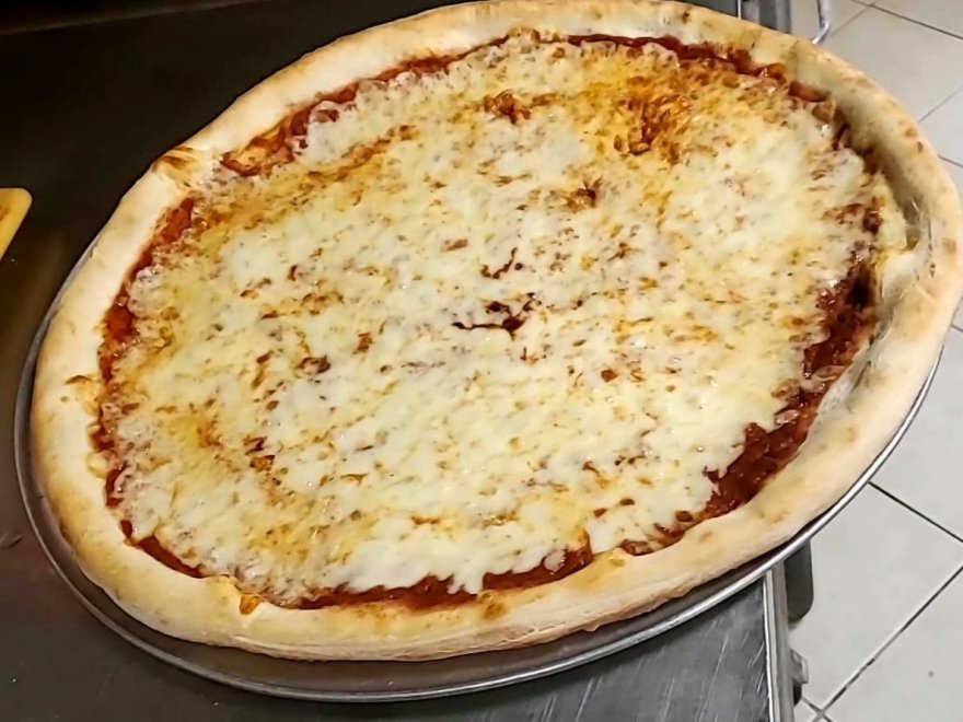 Milanos Pizzeria