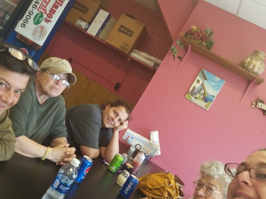 Milanos Pizzeria