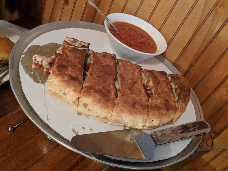 Miltonian Pizzeria & Wing House