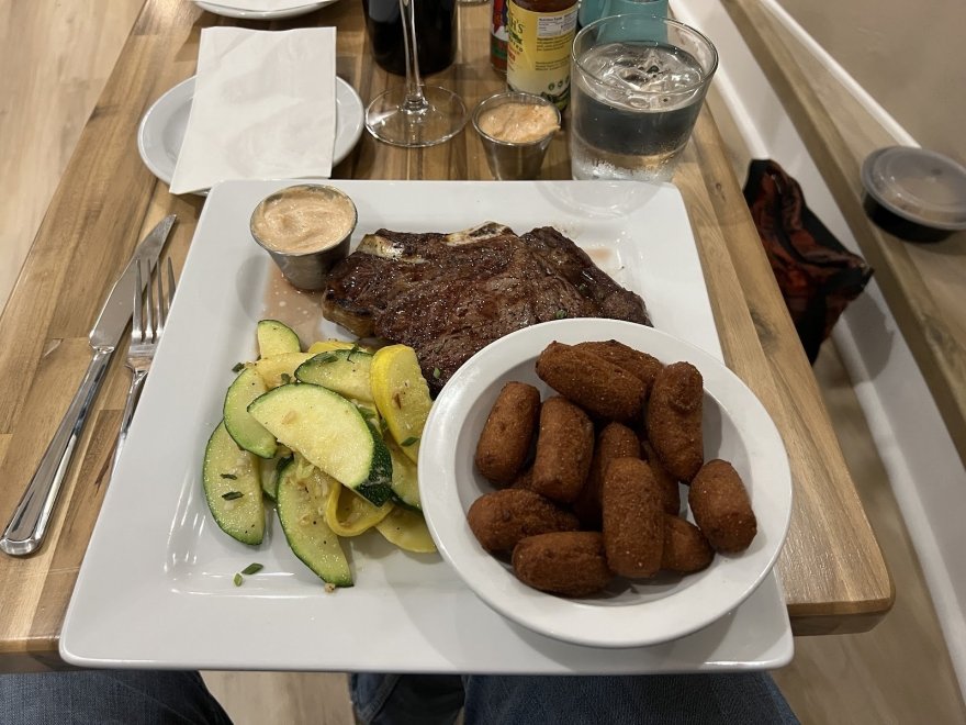 Palm Beach Bar and Grill