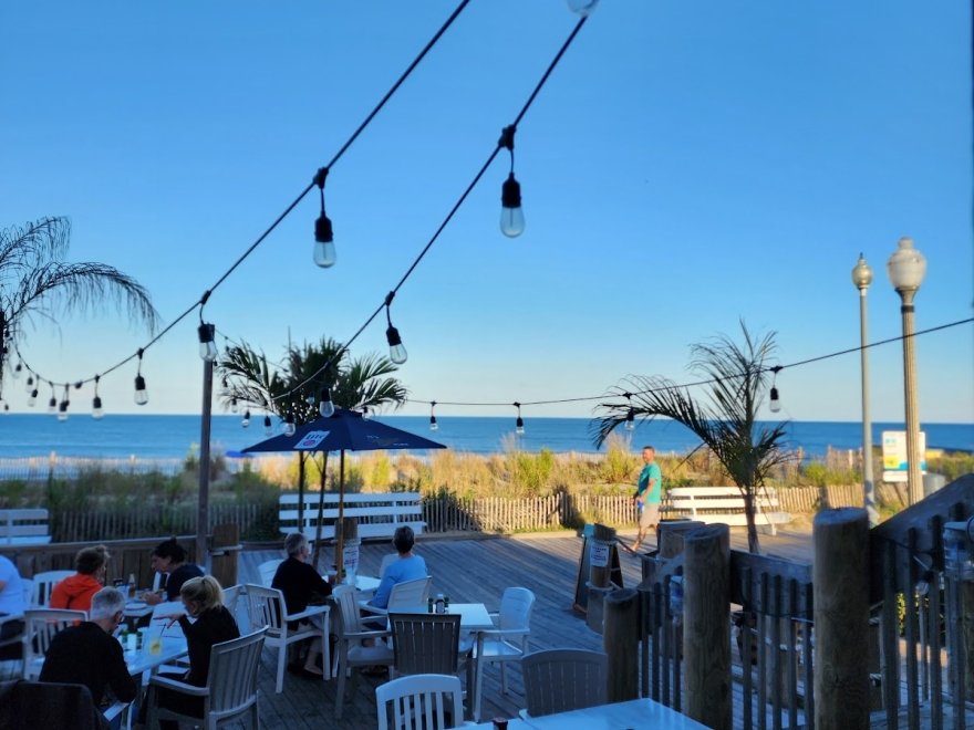 Obie's By the Sea
