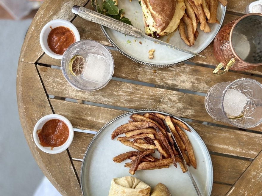 Lago Asian Cuisine & Sushi