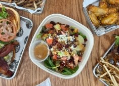 Surfin Betty’s Burger Bar