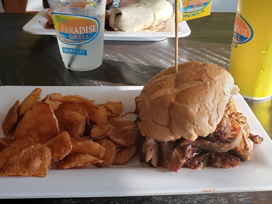 Paradise Pub