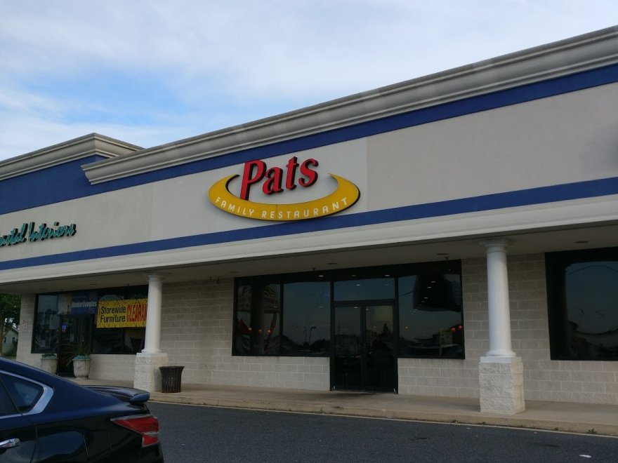 Pat's Pizza