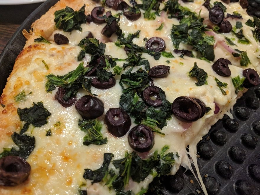 Pat's Pizza