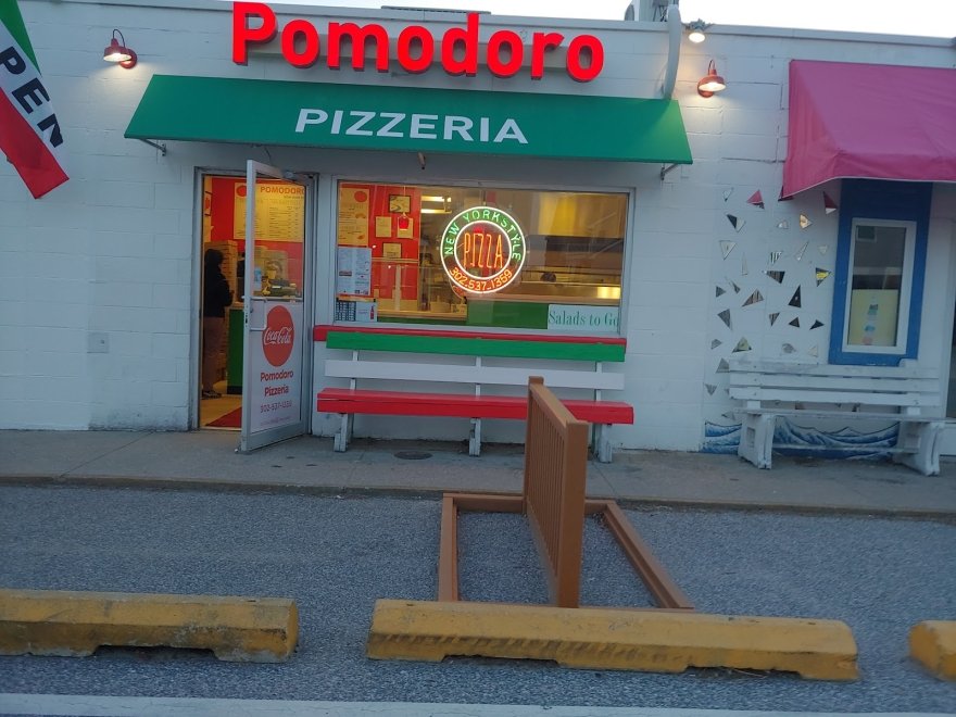 Pomodoro Pizzeria