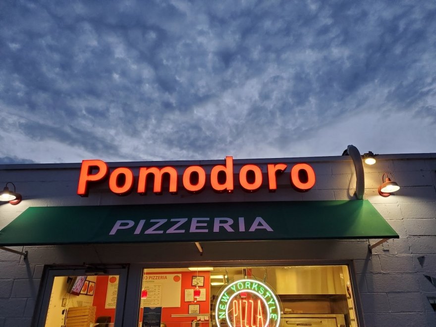 Pomodoro Pizzeria