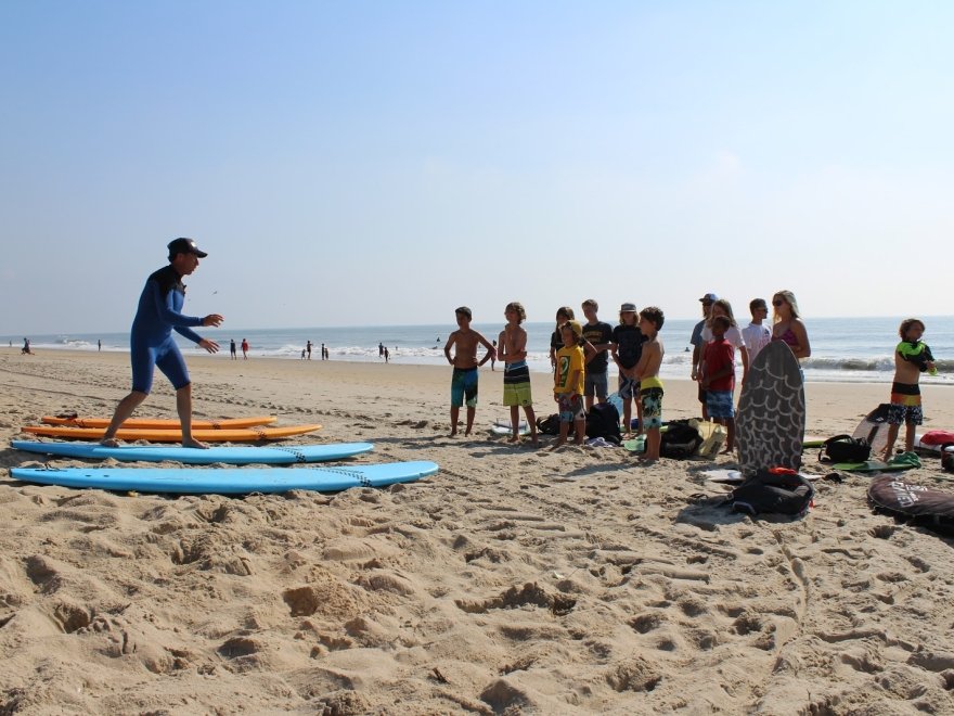 Alley-Oop Skimboarding