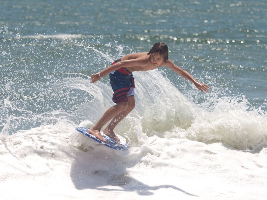 Alley-Oop Skimboarding