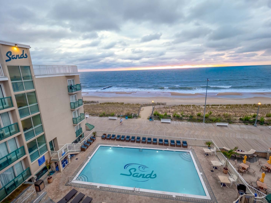 Atlantic Sands Hotel & Conference Center