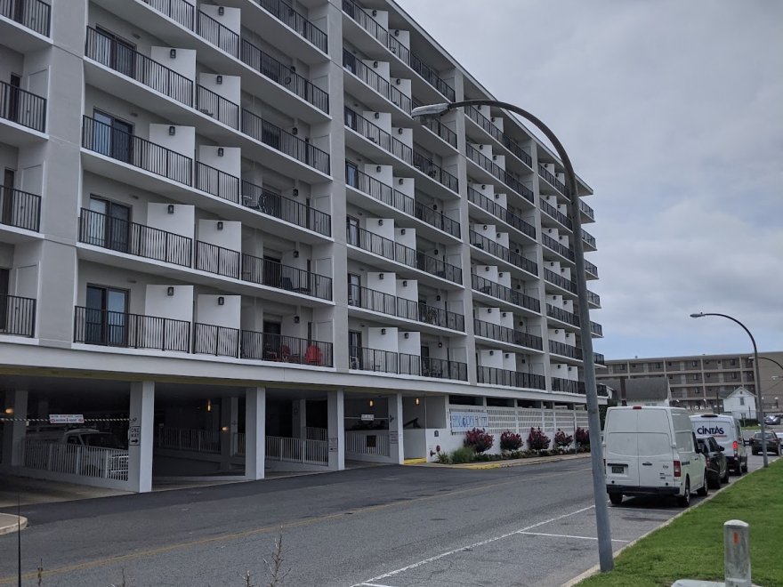 Henlopen Hotel