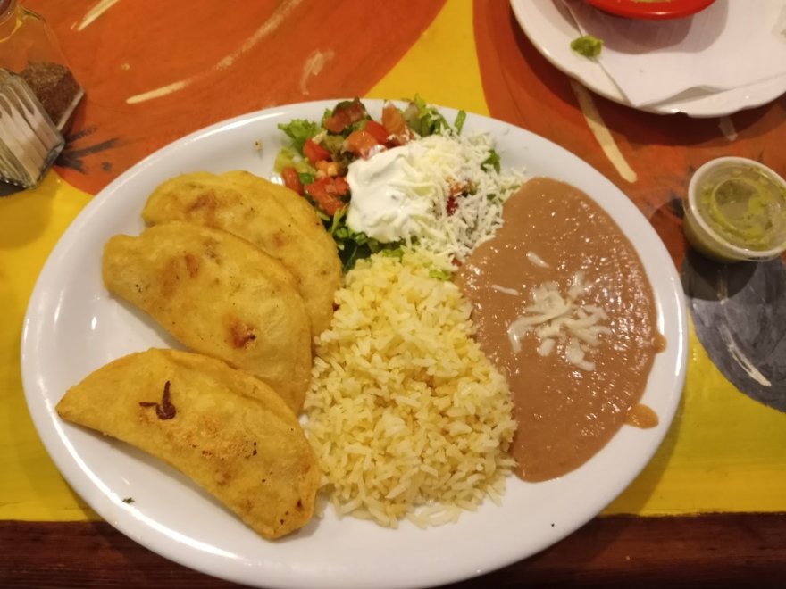 Maudy's Hispanic Cuisine