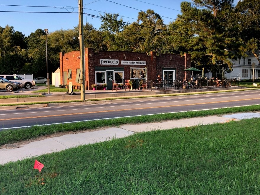 Perucci's classic italian Restaurant