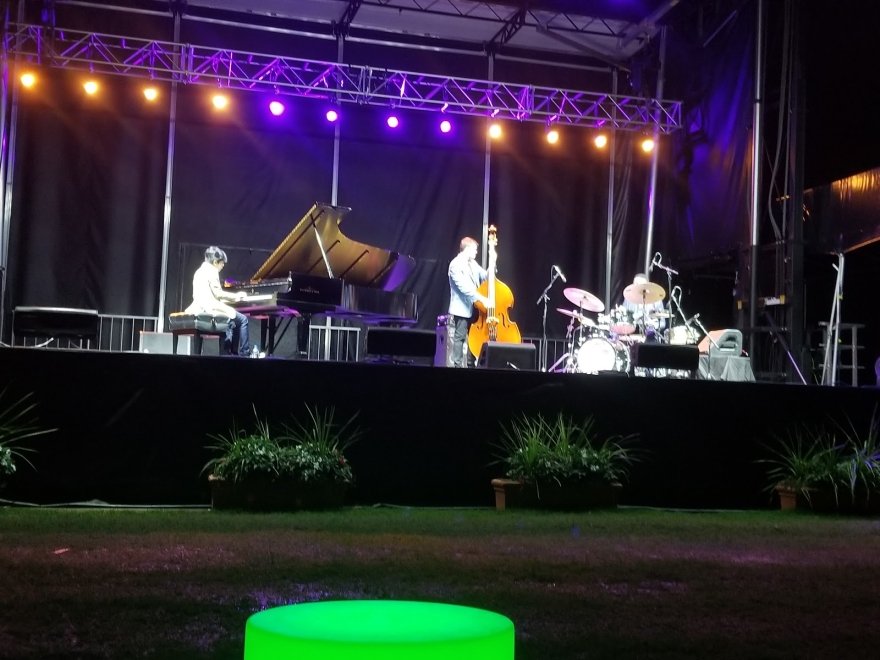 The Freeman Stage